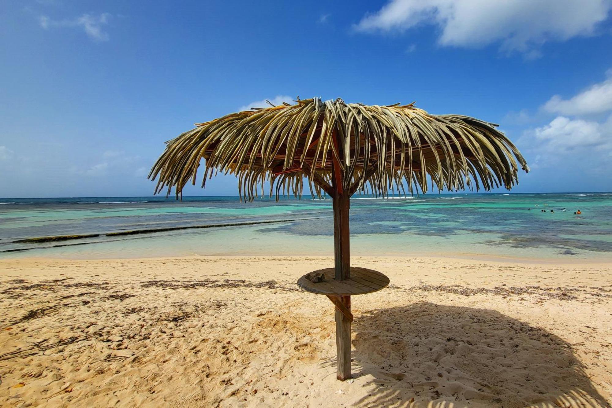 Kaz Lorike - Vue Mer & Piscine Exceptionnelle - Anse Des Rochers Сен-Франсуа Екстер'єр фото